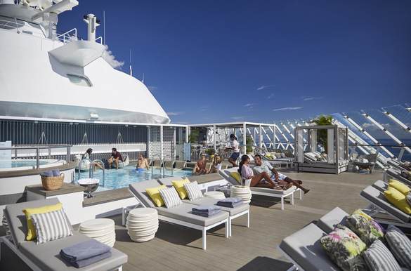 Celebrity Cruises, Celebrity Edge The Retreat Sundeck ©CEL.jpg